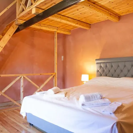 Fotia - Ktima Xymitadi, 2 Bedroom Mezonette Holiday home