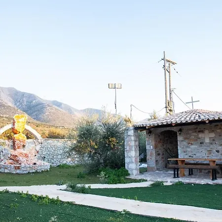 Fotia - Ktima Xymitadi, 2 Bedroom Mezonette Holiday home *
